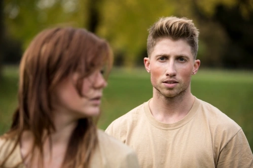 женщина с прозопагнозией не узнала знакомого мужчину